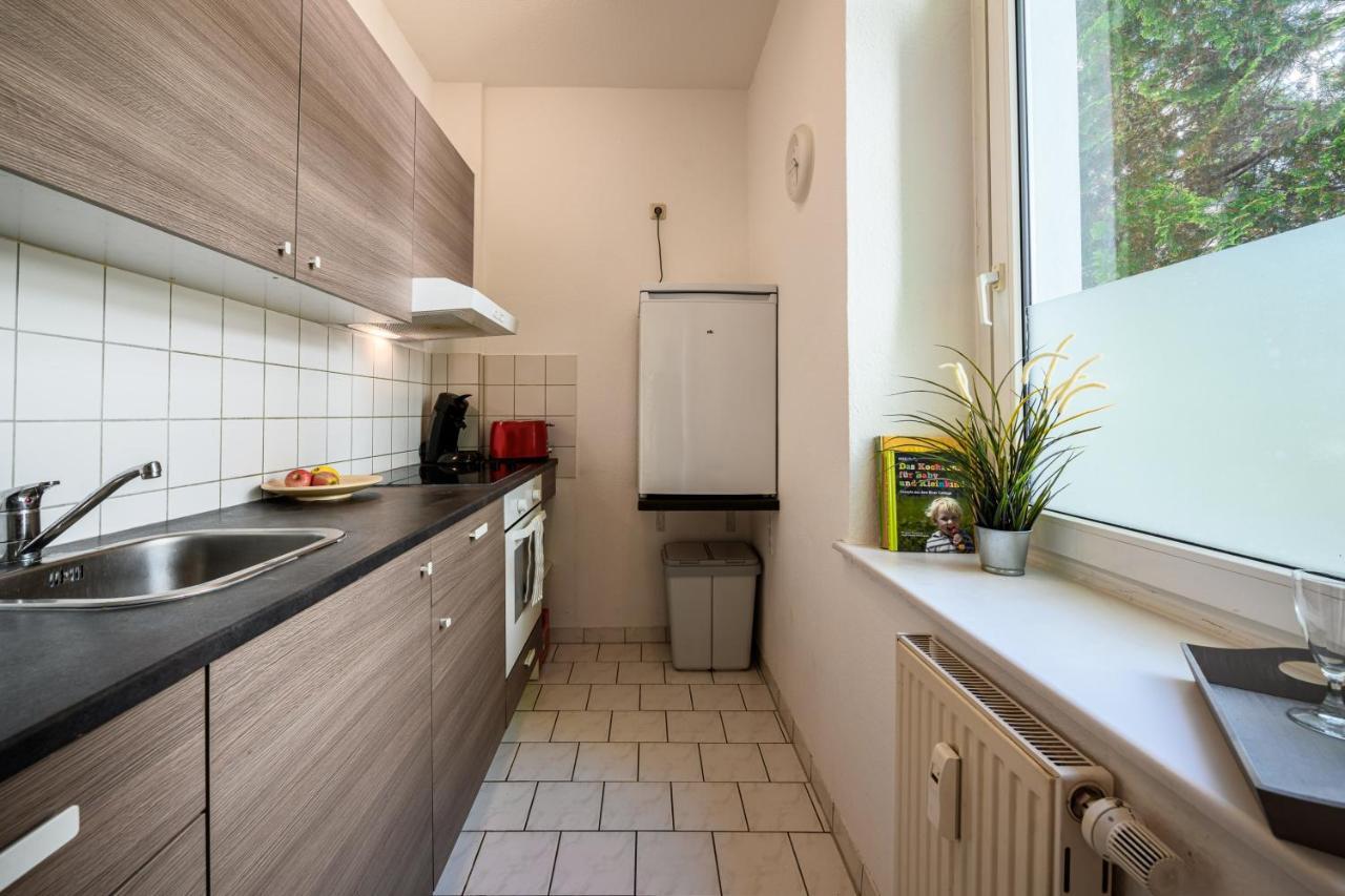 Helle Wohnung In Sudenburg Mit Balkon - Wlan, 4 Schlafplaetze Магдебург Екстериор снимка